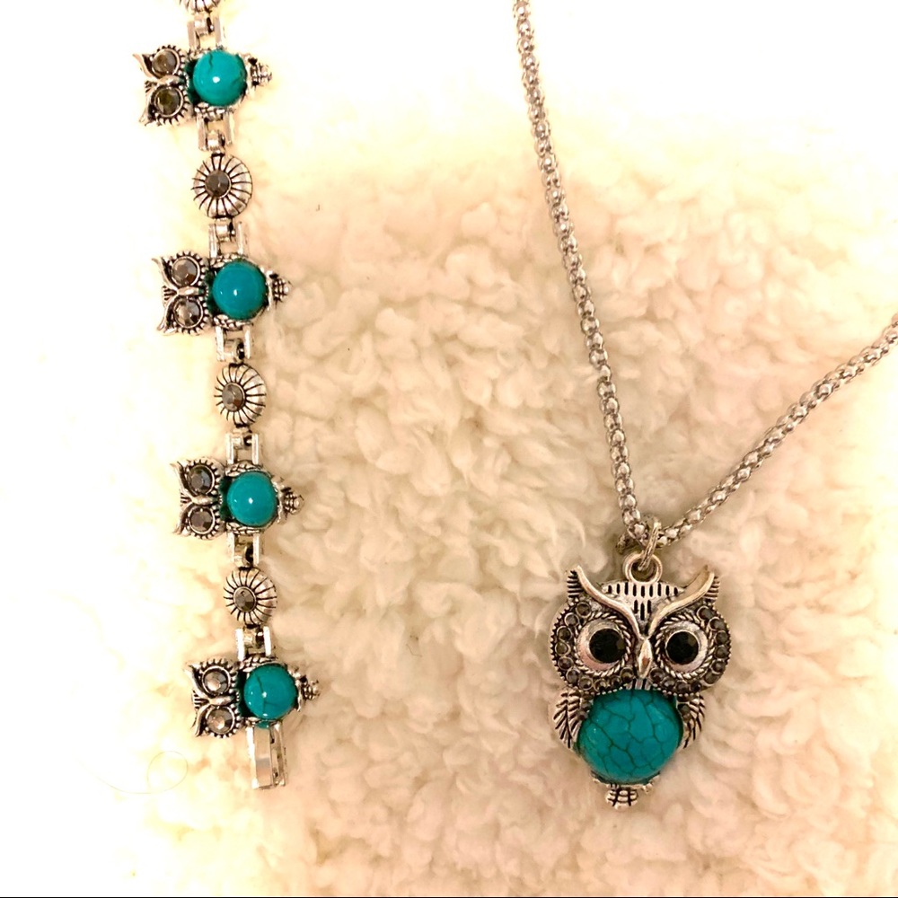 🎀 3/$15 Women's Jewelry set - Picture 2 of 7